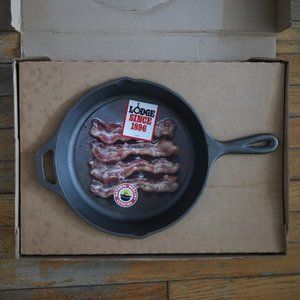 Lodge 10" Cast Iron Pan - Brand New